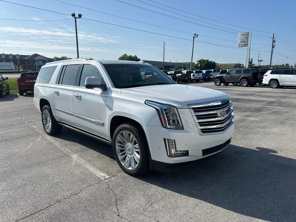 cadillac escalade esv 2019 1GYS4KKJ1KR310567 image cadillac escalade esv 2019 1GYS4KKJ1KR310567 image